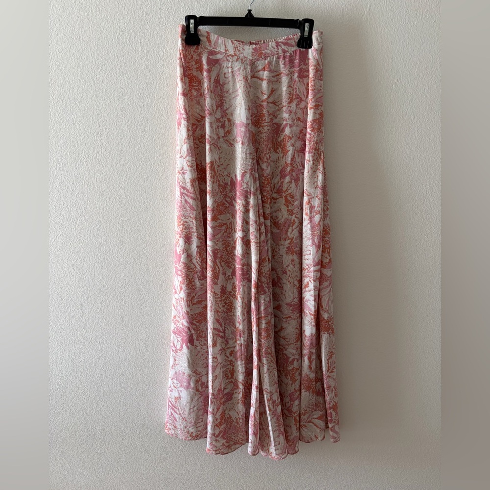 Aakaa Pink and White Wide Leg Pants
